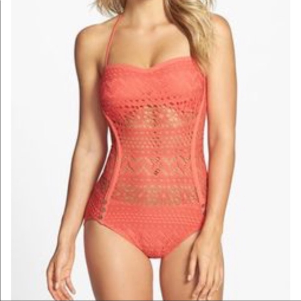Size 10 / Robin Piccone Crochet One Pieces NWT